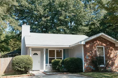 238 Kellie Ln, Auburn, AL 36830