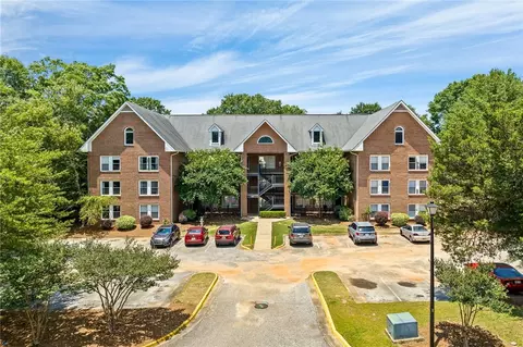 427 Harper Ave #7, Auburn, AL 36830