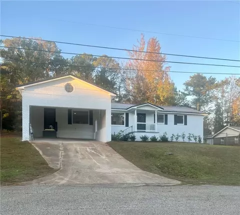 2664 49th St, Valley, AL 36854