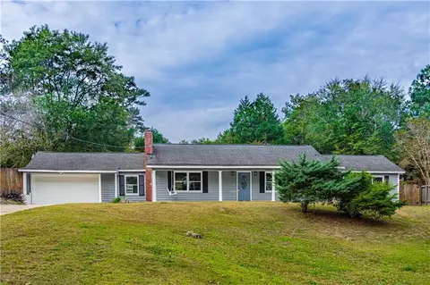 165 County Road 477, Phenix City, AL 36870