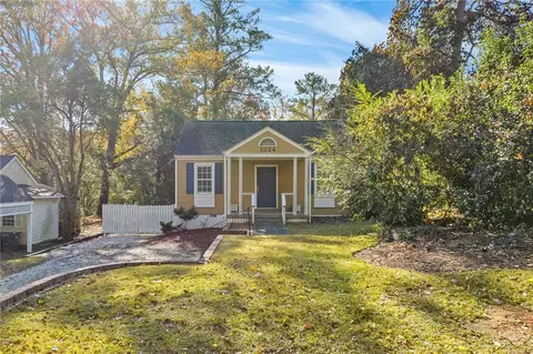 1024 Lakeview Dr, Auburn, AL 36830