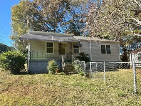 545 Pitts St, Auburn, AL 36830