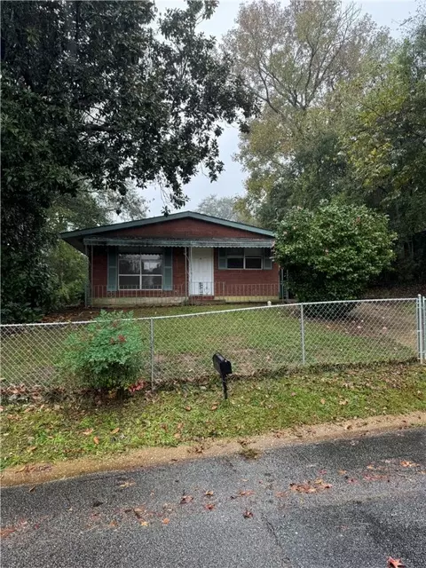 103 24th St, Phenix City, AL 36867