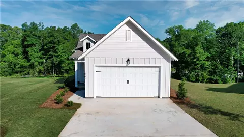1017 Crossing Ct E, Valley, AL 36854 photo 10