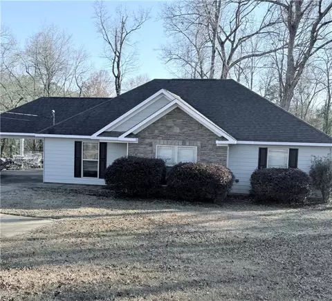3772 Lee Road 240, Salem, AL 36874