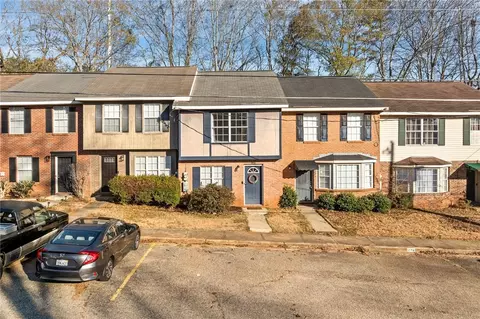 1096 Chinook St, Auburn, AL 36830