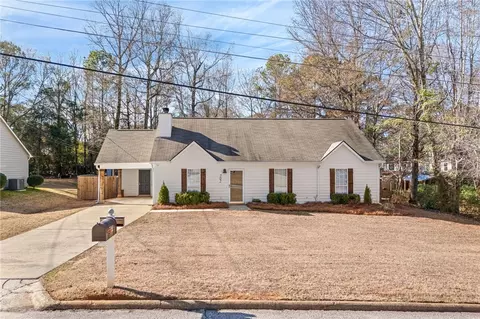 502 Harwell Hills St, Opelika, AL 36801