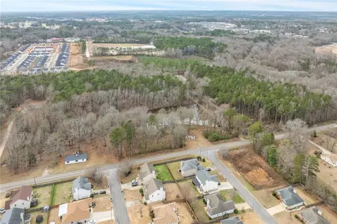 2112 Cunningham Dr, Opelika, AL 36801 photo 3