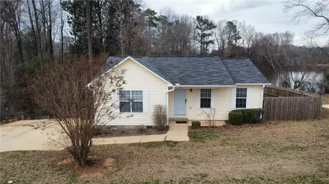 273 E Veterans Blvd, Auburn, AL 36832