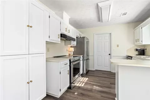 124 Lee Road 558, Phenix City, AL 36867 photo 6