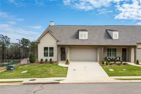 3130 Crestmont Ct, Opelika, AL 36801 photo 2