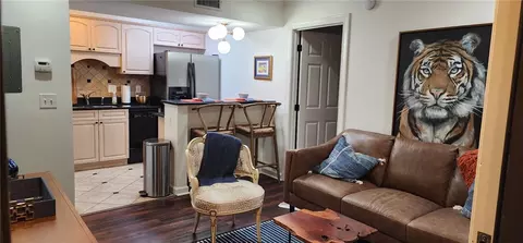 331 S Gay St #6, Auburn, AL 36830