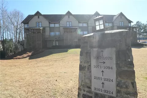 650 Dekalb St #2201, Auburn, AL 36830