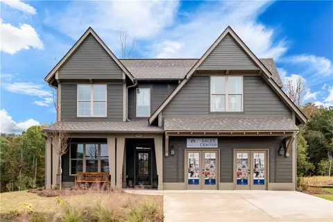 2004 Burts Gap Loop, Auburn, AL 36830