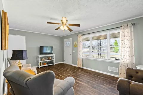219 2nd Ave SW, La Fayette, AL 36862 photo 3
