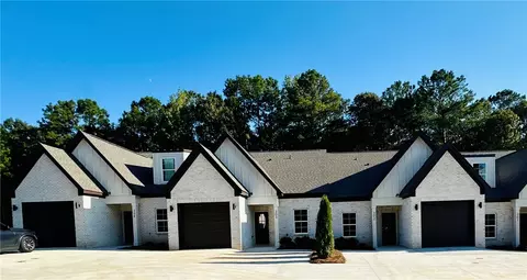 1100 Arcadia Ave #304, Auburn, AL 36830