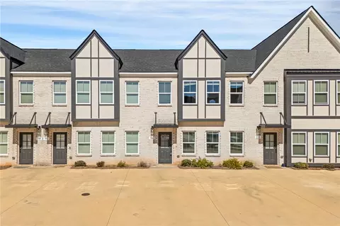 596 Waterpoint Way, Opelika, AL 36801