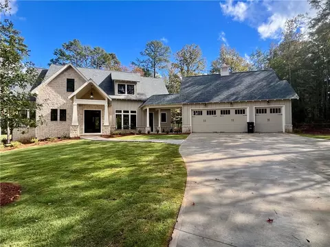 3095 Links Way, Opelika, AL 36801