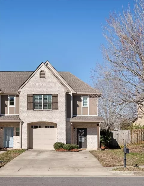 2020 Stephanie Ct, Auburn, AL 36830