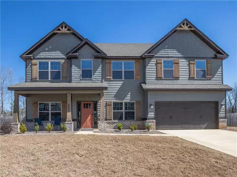 680 Tiger Trl, Opelika, AL 36804