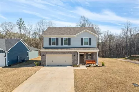 1335 Crescent Blvd, Auburn, AL 36830