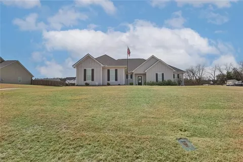 94 Lee Road 2223, Salem, AL 36874