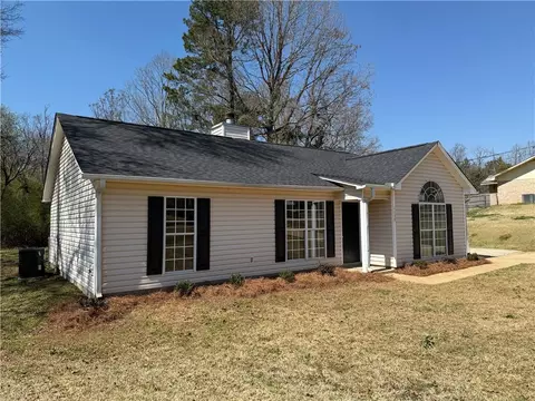 1139 County Road 193, Valley, AL 36854