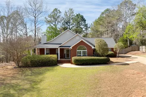 1977 Highridge Ln, Auburn, AL 36830