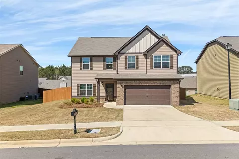 2706 Heather Pl, Opelika, AL 36804