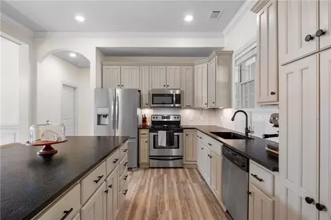 1508 Karley Dr, Opelika, AL 36801
