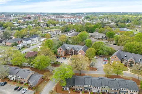 427 Harper Ave #2, Auburn, AL 36830
