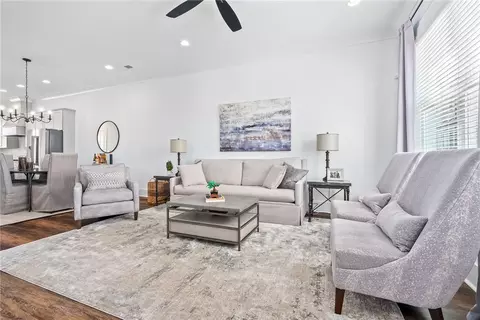 2106 Moores Mill Rd #201, Auburn, AL 36830
