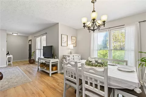 802 Middlecrest Ave, Opelika, AL 36801
