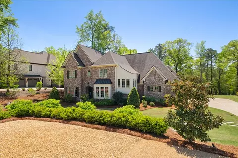 1321 Falls Crest Dr, Auburn, AL 36830