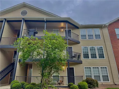 626 Shug Jordan Pkwy #340, Auburn, AL 36832