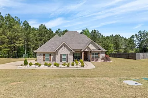 1920 Andrews Rd, Opelika, AL 36801