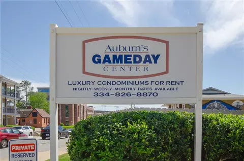 129 N Donahue Dr #23, Auburn, AL 36830