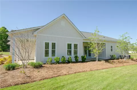 3058 Yards Ln, Opelika, AL 36801