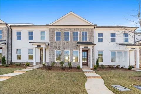215 Black Swann Rd, Auburn, AL 36832