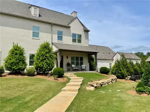 2276 Pam Cir, Auburn, AL 36832