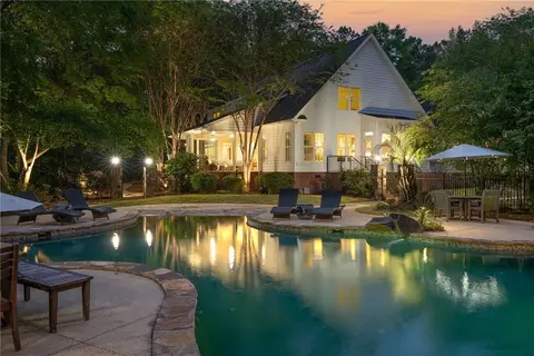 2210 Wrights Mill Rd, Auburn, AL 36830