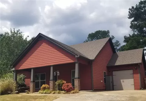 3310 Gabby Dr, Opelika, AL 36801