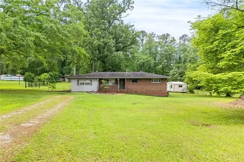 3509 Saugahatchee Lake Rd, Opelika, AL 36801
