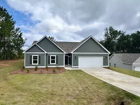 11 Lee Road 2132, Valley, AL 36854