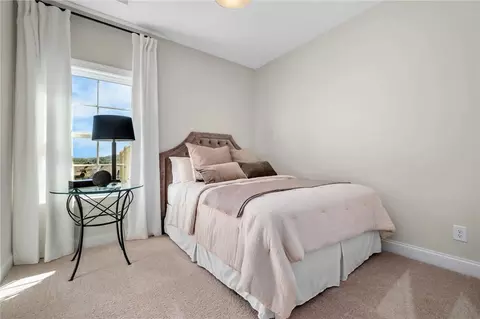 Bedroom - 2012 Burts Gap Loop, Auburn, AL 36830 photo 5 of 10