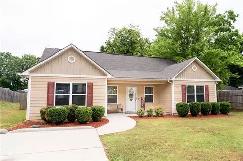1011 Staley Ave, Opelika, AL 36801