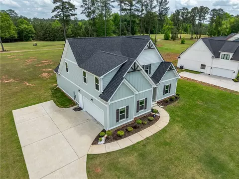 Exterior - 702 Riverside Ests, Lanett, AL 36863 photo 11 of 12