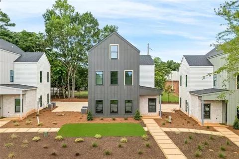 578 Pride Ave, Auburn, AL 36830