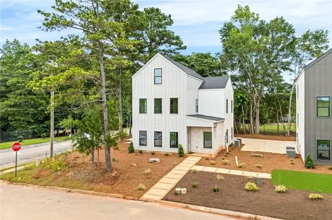 580 Pride Ave, Auburn, AL 36830