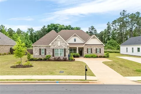 1331 Garrett Ln, Auburn, AL 36830